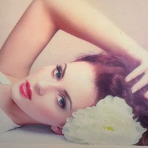 Meet your Posher, Troy